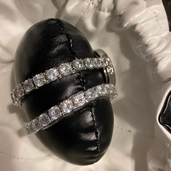 2 pc Croton Women Silver CZ Watch/tennis Bracelet Set with Mother of Pearl Dial. - Picture 4 of 5